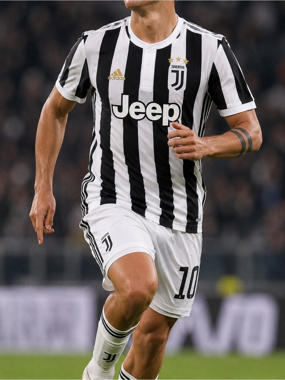BNWT Adidas Juventus Home Jersey Large L Jeep era 2017-18 Soccer Football Shirt